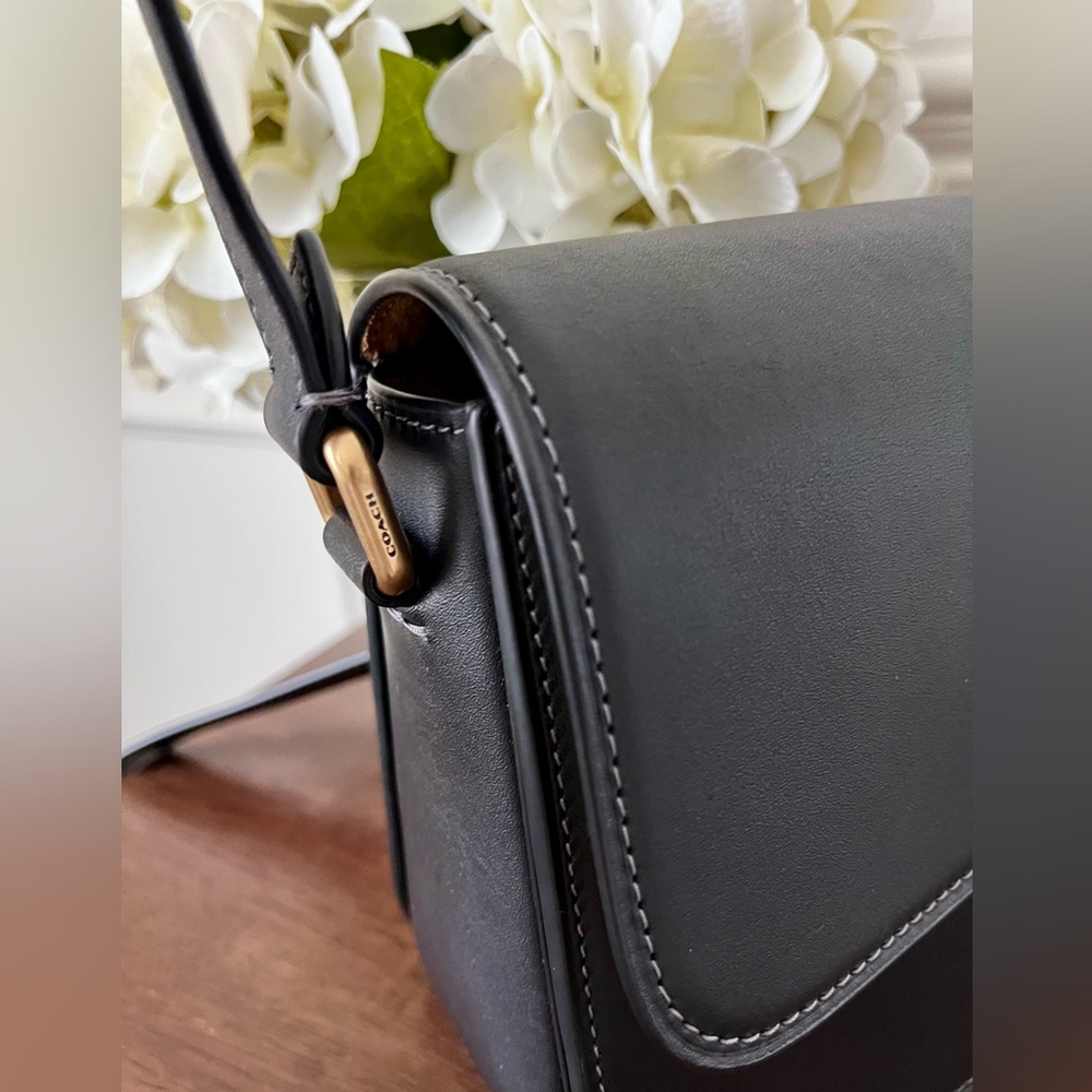 Coach Studio Bag Black Glovetanned Leather EUC soft lining Gold Hardware 🖤 - Picture 6 of 16